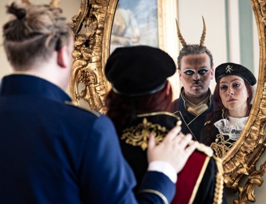 Together, Apart: Dyadic Play in Larp
