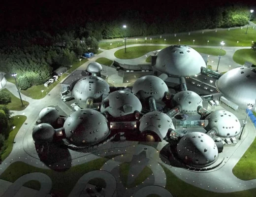 Playing First Contact in Eclipse, a Spectacular 3-day Sci-Fi Larp